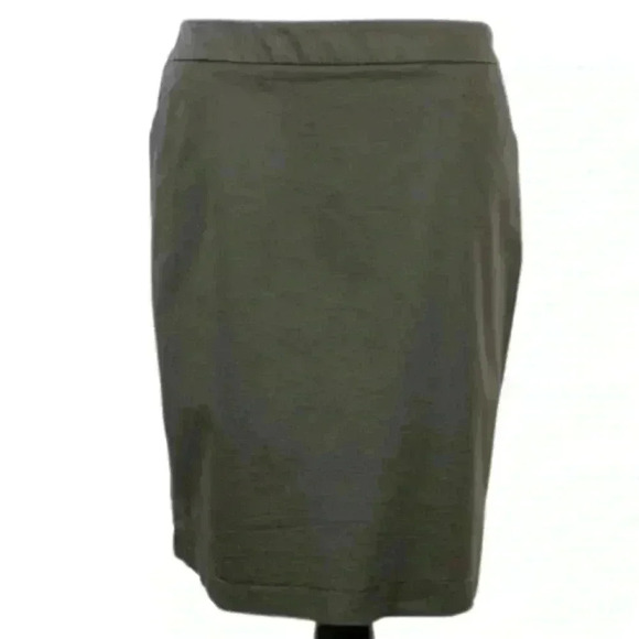 New York and Co. stretch skirt size 6 taupe pencil - Picture 9 of 9